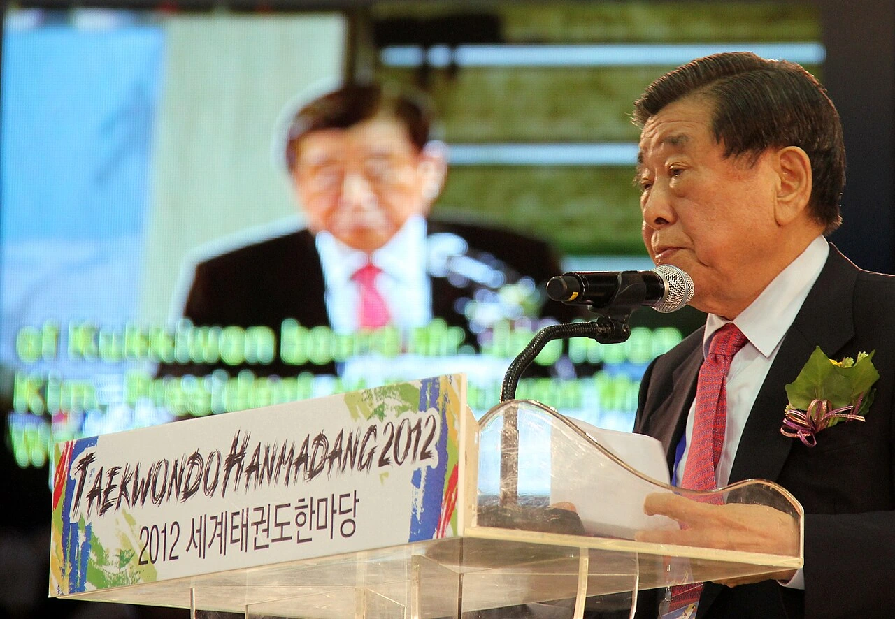 kim ung-yong net worth